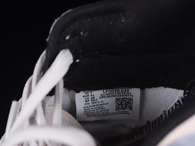 All Categories Nk SB Dunk Series Nk SB Dunk Low Low-top sneakers Otomo Katsuhiro x Nk SB Dunk Low "Steamboy OST" Otomo Katsuhiro co-branded SB low-top sports and leisure sneakers LF0039-026